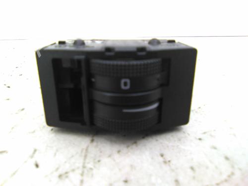 Kombi Kontakt / Stilkkontakt Kombi Kontakt / Stilkkontakt VW PASSAT B3/B4 (315, 3A5) [1988-1996] 36228482 36228482
