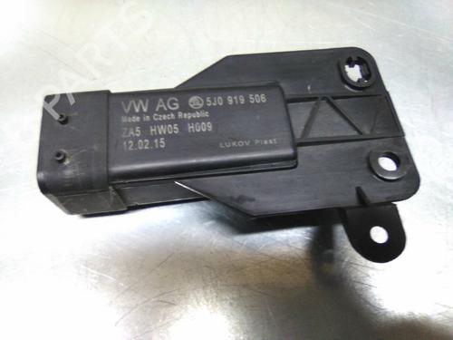 Used Electronic module Electronic module SEAT IBIZA IV (6J5, 6P1) 1.2 TDI (75 hp) 19849095 19849095