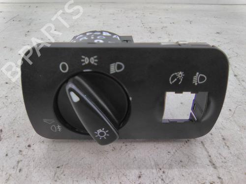 Mando intermitentes / limpia Mando intermitentes / limpia VW VENTO (1H2) [1991-2000] 36228531 36228531
