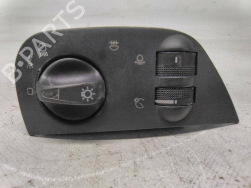 Used Steering column stalk Steering column stalk SEAT IBIZA II (6K1) 1.9 TDI (90 hp) 19850372 19850372