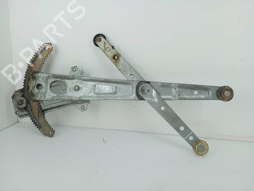 Used Front right window mechanism Front right window mechanism SUBARU REX III 0.8 (KH5) (42 hp) 32430059 32430059