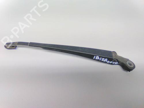 Used Rear windshield wiper arm Rear windshield wiper arm 19851122 19851122
