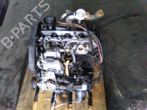 Motor Motor VW GOLF III (1H1) 1.9 D (64 hp) 22933138 22933138