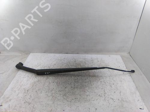 Used Front windshield wiper arm Front windshield wiper arm SUBARU XV (_GP_) 2.0 D AWD (GPD) (147 hp) 19851830 19851830