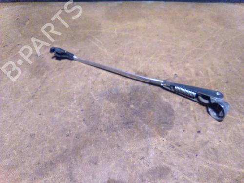 Used Front windshield wiper arm Front windshield wiper arm FIAT 127 Panorama (127_) 1.0 (50 hp) 19851841 19851841