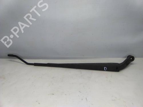 Used Front windshield wiper arm Front windshield wiper arm 19851837 19851837