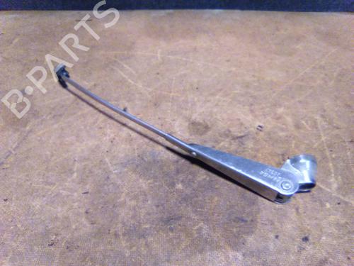 Used Front windshield wiper arm Front windshield wiper arm FIAT 127 Panorama (127_) 1.0 (50 hp) 19851858 19851858