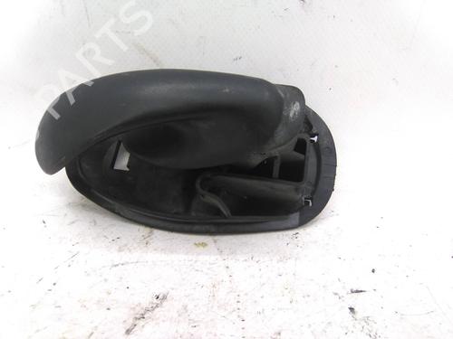 Used Front left interior door handle Front left interior door handle FIAT SEICENTO / 600 (187_) 0.9 (187AXA, 187AXA1A) (39 hp) 19852955 19852955