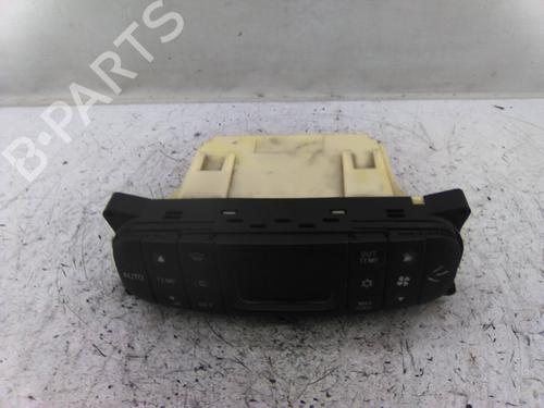 Used Climate control Climate control 19853071 19853071