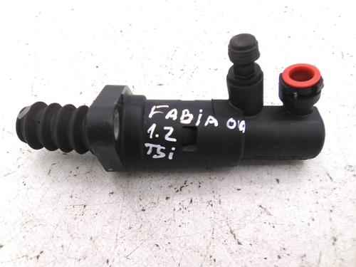 Used Clutch slave cylinder Clutch slave cylinder SKODA FABIA I Praktik (6Y5) 1.2 (54 hp) 19853192 19853192