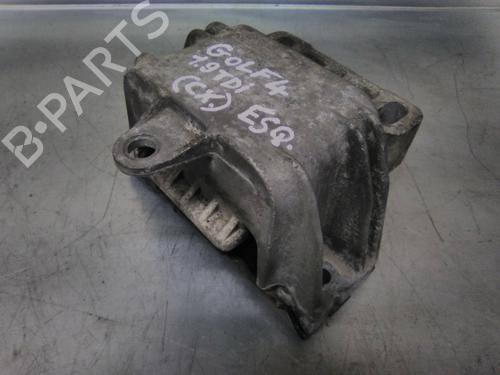Used Gearbox mount Gearbox mount 19853265 19853265