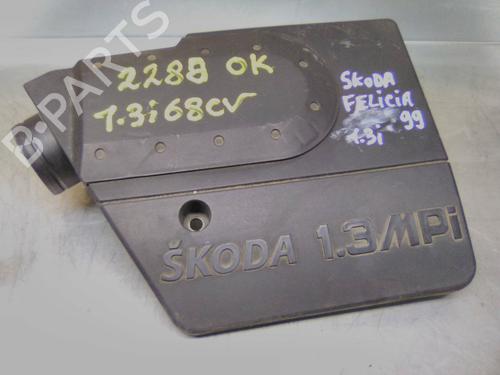 Used Valve cover Valve cover SKODA FELICIA I (6U1) 1.3 (68 hp) 19853289 19853289