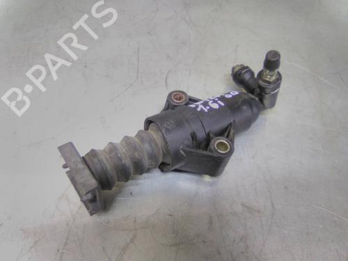 Used Clutch slave cylinder Clutch slave cylinder 19853348 19853348