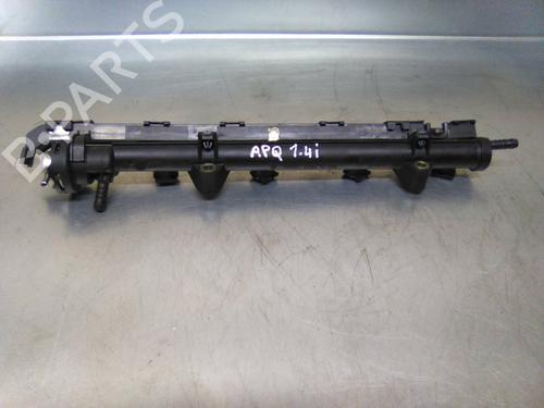 Used Injection rail Injection rail 22933264 22933264