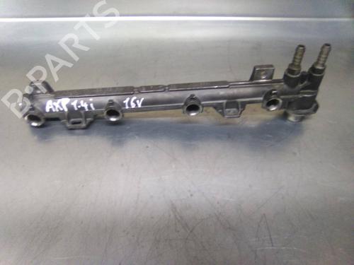 Used Injection rail Injection rail 22933299 22933299