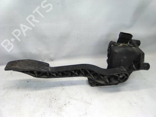 Used Pedal Pedal OPEL COMBO Box Body/MPV 1.7 DI 16V (65 hp) 19853766 19853766
