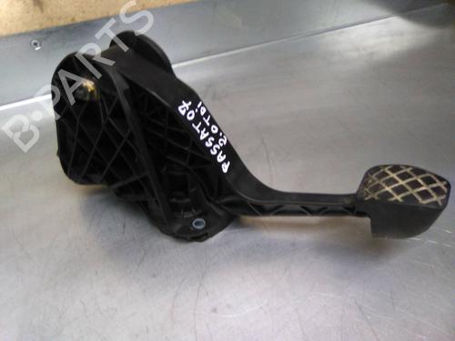 Used Clutch pedal Clutch pedal VW PASSAT B6 (3C2) 2.0 TDI (120 hp) 19853986 19853986