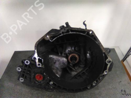 Used Gearbox Gearbox OPEL ASTRA F Estate (T92) 1.7 TDS (F35, M35) (82 hp) 19854030 19854030
