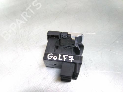 Used Switch Switch VW GOLF VI (5K1) 1.6 TDI (90 hp) 19854317 19854317