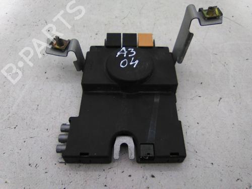 Used Electronic module Electronic module AUDI A3 (8P1) 2.0 TDI (136 hp) 19854433 19854433