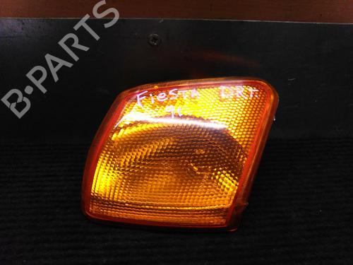 Used Right front indicator Right front indicator 19856696 19856696