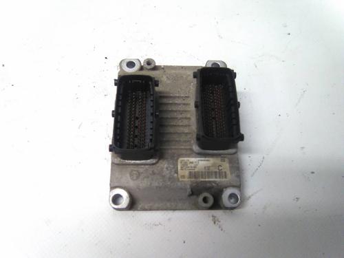 Used Engine control unit (ECU) Engine control unit (ECU) 19856897 19856897