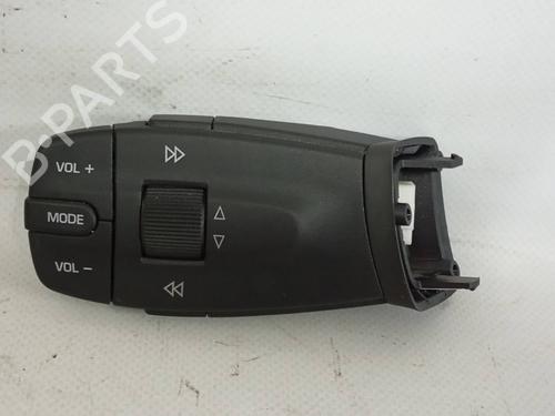 Used Switch Switch SEAT IBIZA IV (6J5, 6P1) 1.6 TDI (105 hp) 19856979 19856979