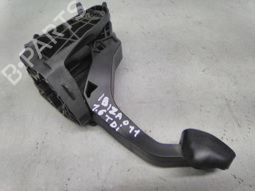 Used Clutch pedal Clutch pedal SEAT IBIZA IV (6J5, 6P1) 1.6 TDI (105 hp) 19857015 19857015