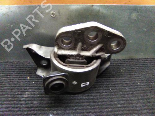 Used Engine mount Engine mount OPEL CORSA D (S07) 1.3 CDTI (L08, L68) (75 hp) 19857139 19857139