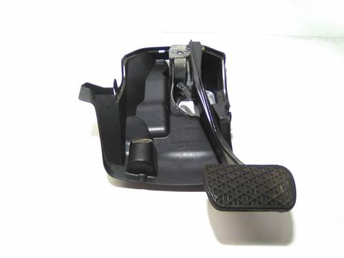 Used Break pedal Break pedal MERCEDES-BENZ E-CLASS (W211) E 270 CDI (211.016) (177 hp) 19857313 19857313