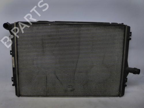 Used Water radiator Water radiator 19857427 19857427