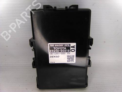 Used Control unit Control unit TOYOTA AVENSIS Estate (_T27_) 2.2 D-4D (ADT271_, ADT271R) (150 hp) 19857597 19857597