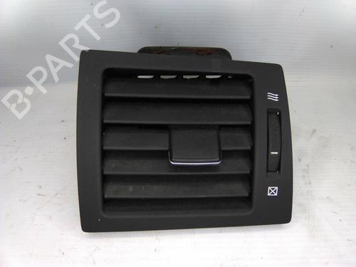 Used Air vent Air vent TOYOTA AVENSIS Estate (_T27_) 2.2 D-4D (ADT271_, ADT271R) (150 hp) 19857637 19857637