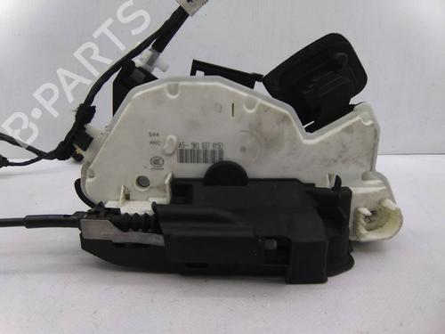 Front left lock VW GOLF VI (5K1) 1.6 TDI | BP26374569C98 - Image 3