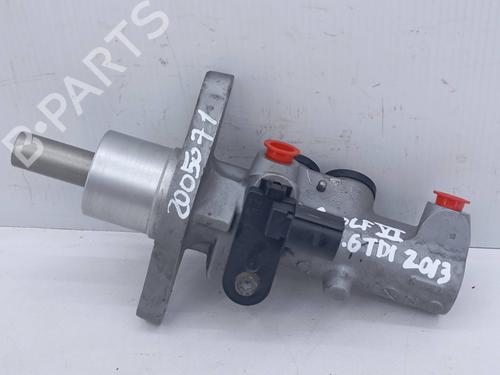 Used Brake master cylinder Brake master cylinder VW GOLF VI (5K1) 1.6 TDI (90 hp) 26534036 26534036