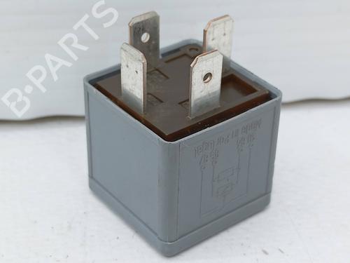 Switch AUDI A4 B7 (8EC) 2.0 TDI | BP21073465I30 - Image 2