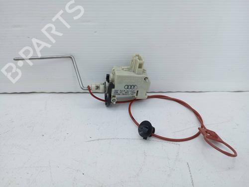Used Fuel door actuator Fuel door actuator AUDI A4 B7 (8EC) 2.0 TDI (136 hp) 21268118 21268118