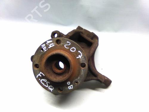 Used Left front steering knuckle Left front steering knuckle 19858129 19858129