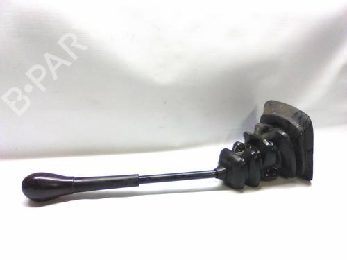 Selector da caixa Selector da caixa FORD TRANSIT Bus (E_ _) 2.5 DI (EBL, EDS, ESL, ESS, EUS) (69 hp) 19858226 19858226