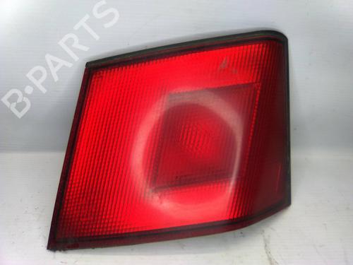 Used Right tailgate light Right tailgate light 19858710 19858710