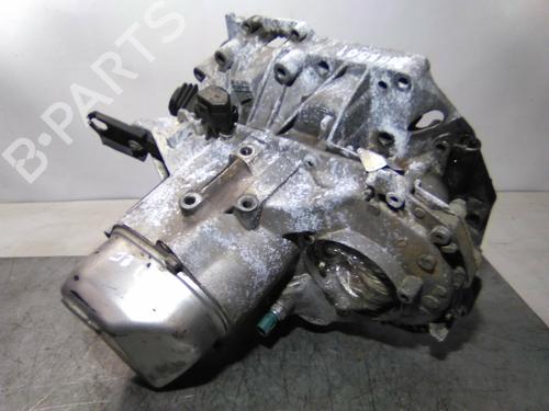 Used Gearbox Gearbox RENAULT KANGOO (KC0/1_) D 55 1.9 (KC0D) (54 hp) 19858777 19858777