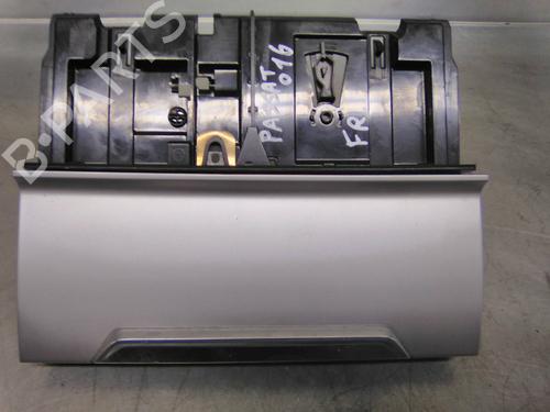 Used Ashtray Ashtray VW PASSAT B8 (3G2, CB2) 1.6 TDI (120 hp) 19859055 19859055