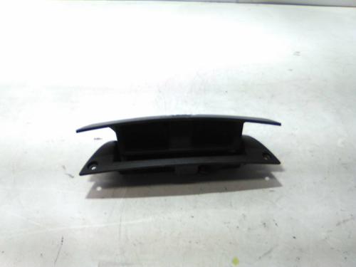 Cendrier Cendrier FIAT STILO (192_) 1.2 16V (192_XA1B) (80 hp) 19859057 19859057