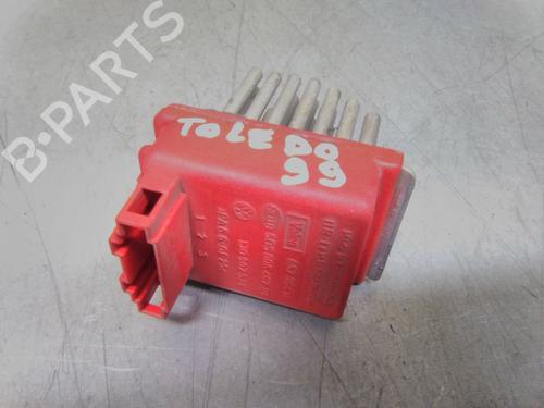 Used Heater resistor Heater resistor SEAT TOLEDO II (1M2) 1.9 TDI (110 hp) 19859304 19859304