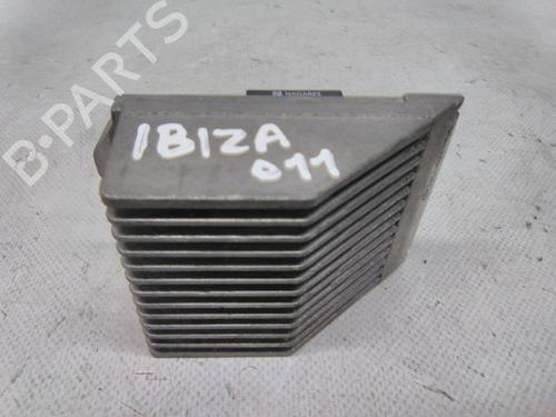 Used Heater resistor Heater resistor SEAT IBIZA IV (6J5, 6P1) 1.6 TDI (105 hp) 19859316 19859316