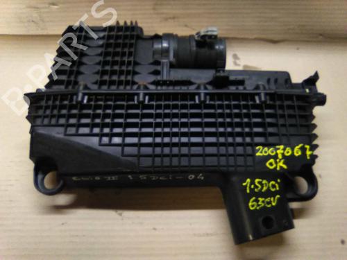 Used Air filter box Air filter box RENAULT CLIO II (BB_, CB_) 1.5 dCi (57 hp) 19859432 19859432