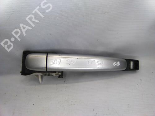 Used Rear left exterior door handle Rear left exterior door handle 19859606 19859606