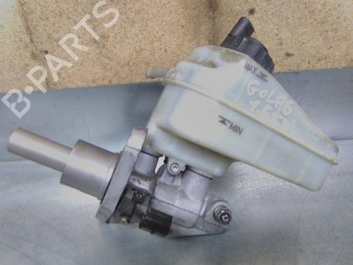 Used Brake master cylinder Brake master cylinder VW GOLF VI (5K1) 1.6 TDI (90 hp) 19859712 19859712