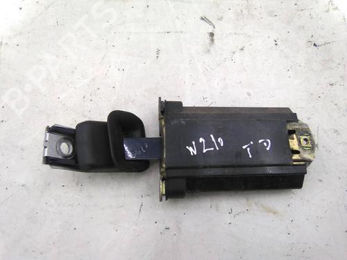 Used Hinge/Door check strap Hinge/Door check strap 22934743 22934743