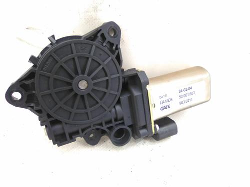 Used Right front window motor Right front window motor FIAT STILO (192_) 1.4 16V (192AXH1B, 192BXH1B) (95 hp) 26534045 26534045